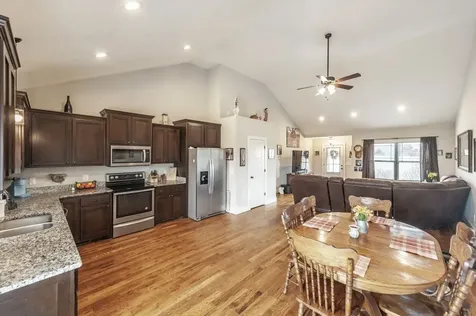 1699 Rapids Road Portland TN 37148