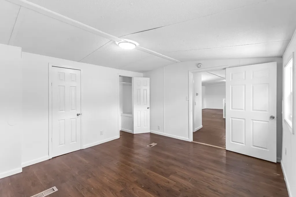 4037 Weston Drive White House TN 37188