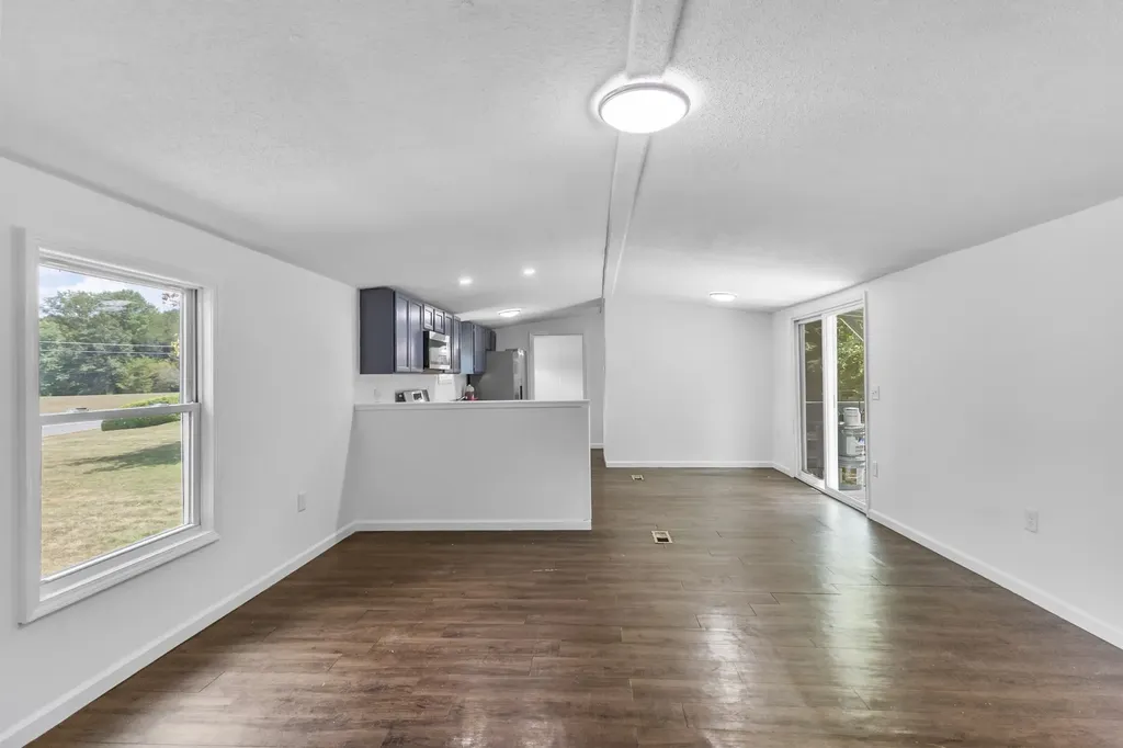 4037 Weston Drive White House TN 37188