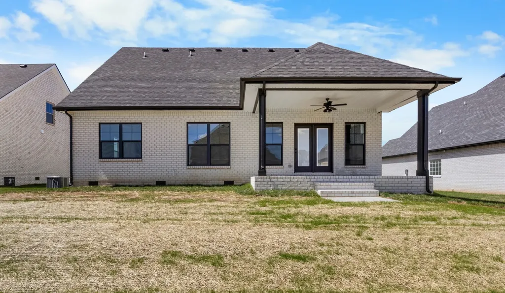 113 Aspen Pine Drive Clarksville TN 37043