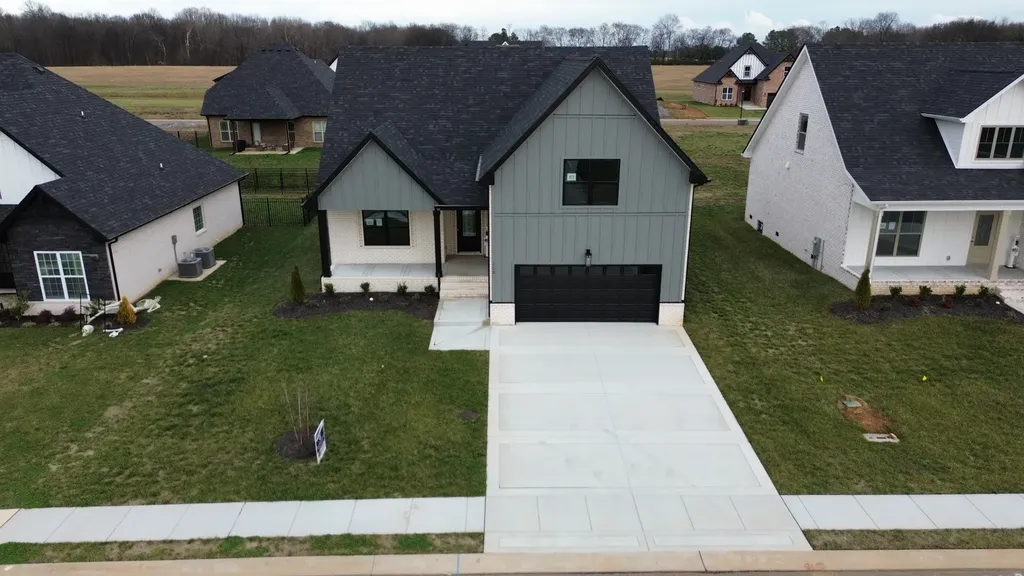 113 Aspen Pine Drive Clarksville TN 37043