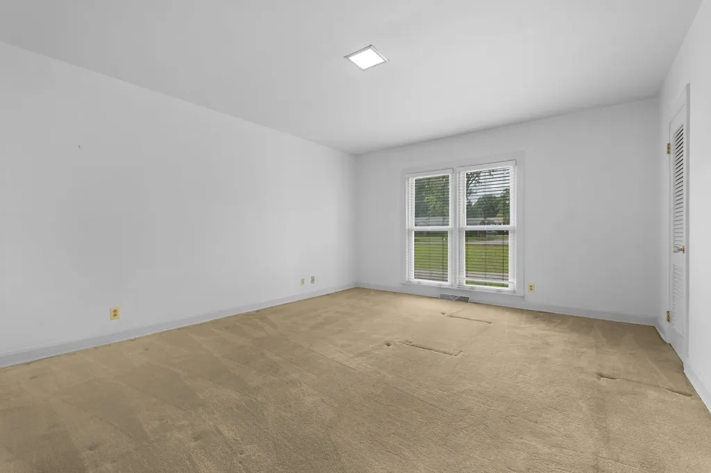 305 Castle Heights Avenue Lebanon TN 37087