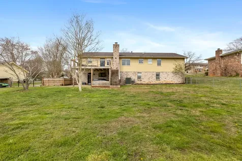 2712 Saint Lawrence Road Chattanooga TN 37421