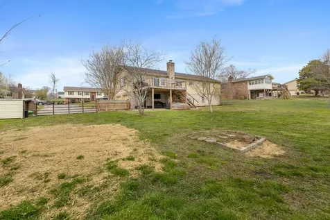 2712 Saint Lawrence Road Chattanooga TN 37421