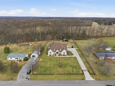 124 Gettysburg Lane Lafayette TN 37083