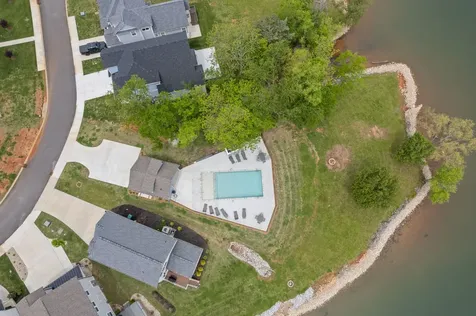 124 Barefoot Way Winchester TN 37398