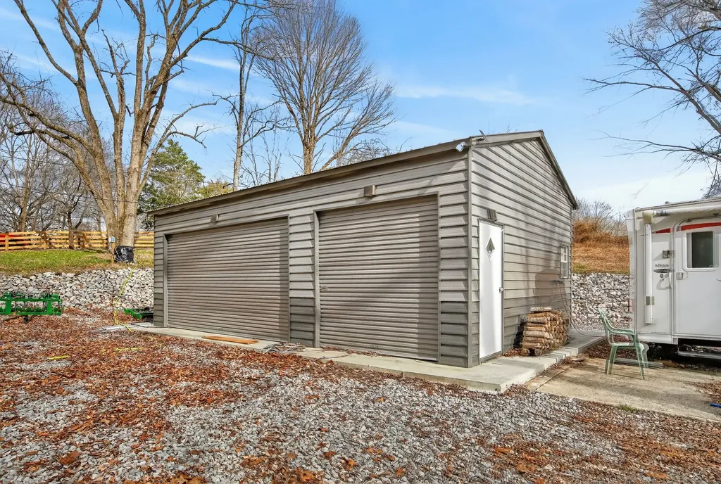 6169 Huffman Road Goodlettsville TN 37072