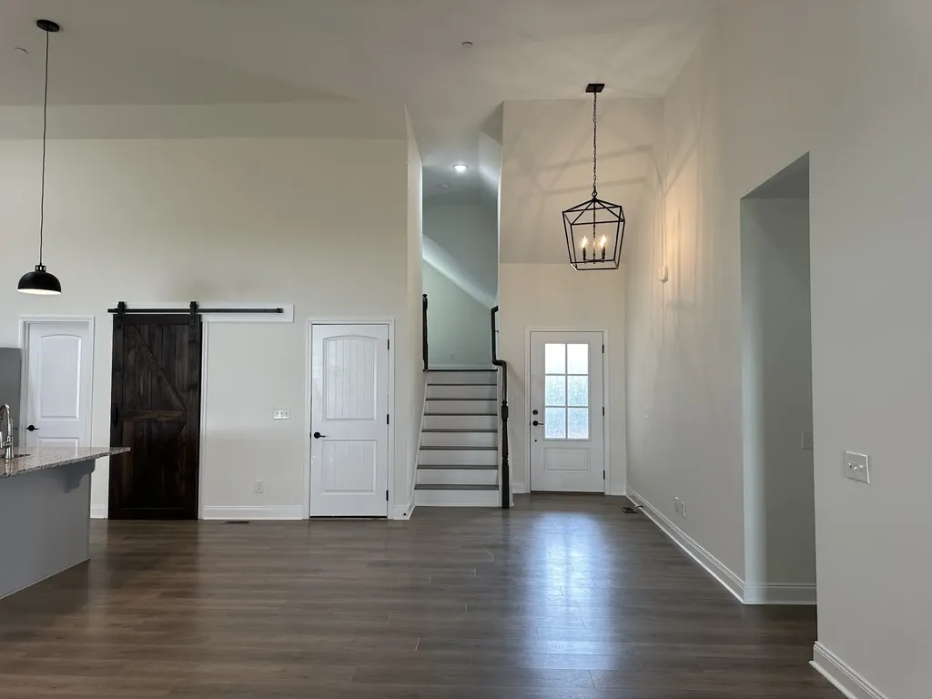 7246 Winding Way Pleasant View TN 37146