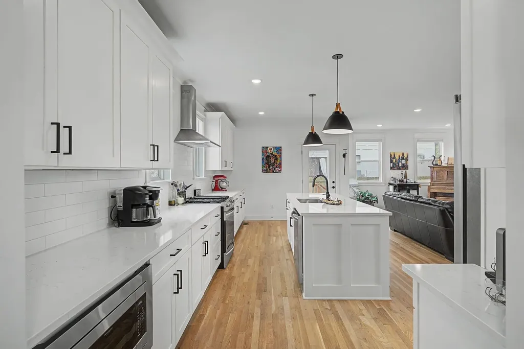 1517 Jones Avenue Nashville TN 37207