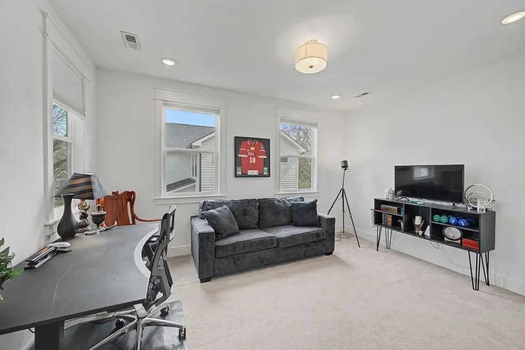 1517 Jones Avenue Nashville TN 37207