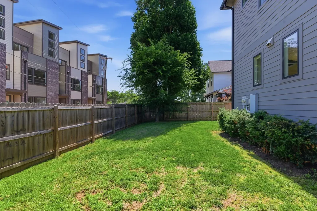 1517 Jones Avenue Nashville TN 37207