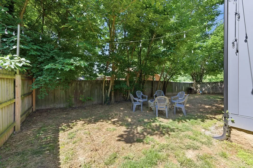 1517 Jones Avenue Nashville TN 37207