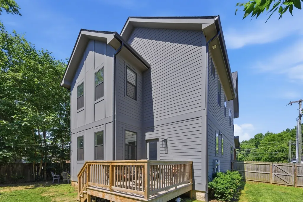 1517 Jones Avenue Nashville TN 37207