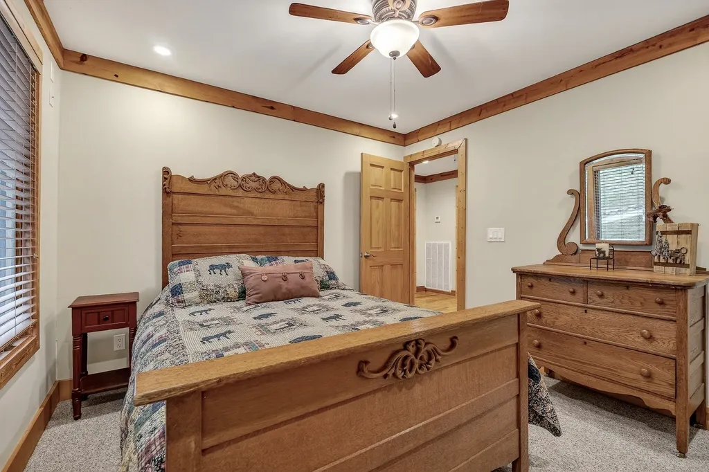525 Harbor Drive Lancaster TN 38569
