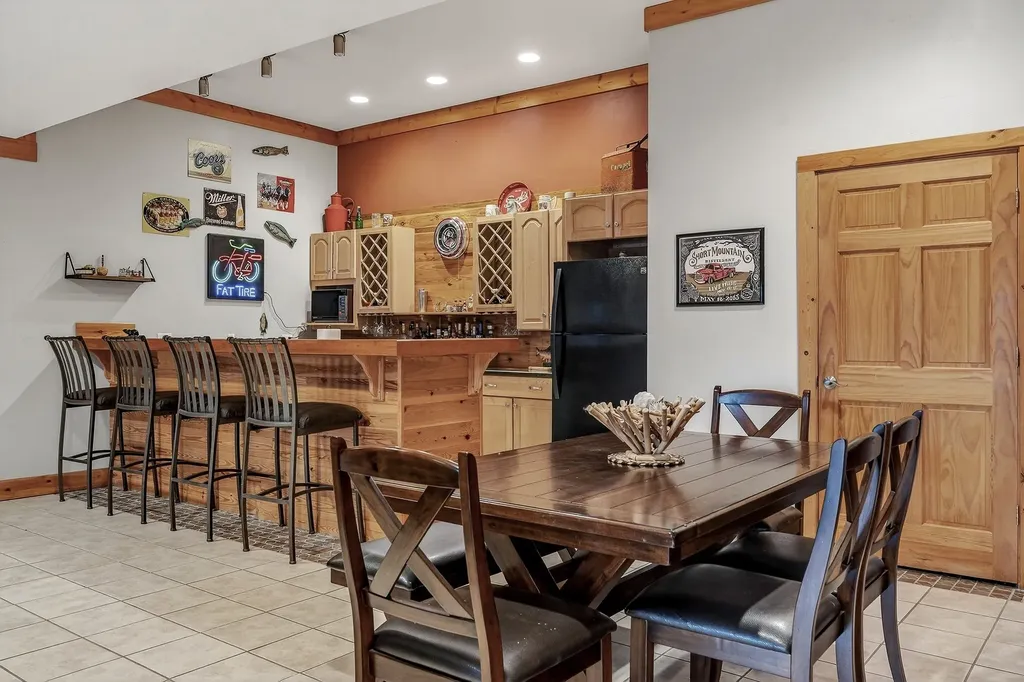 525 Harbor Drive Lancaster TN 38569