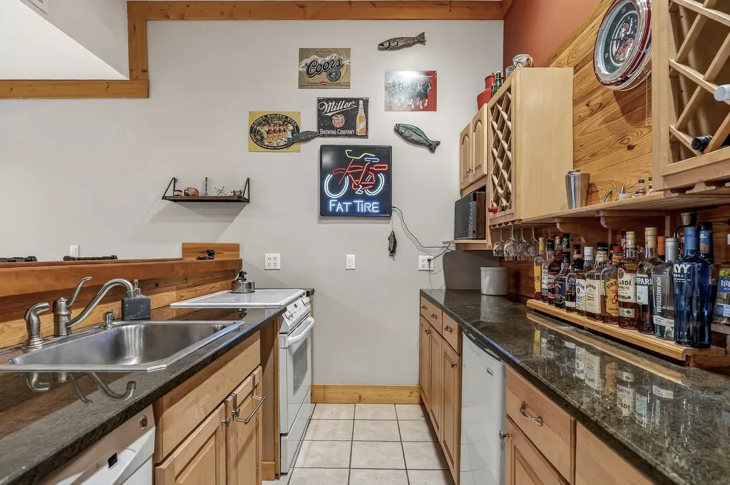 525 Harbor Drive Lancaster TN 38569