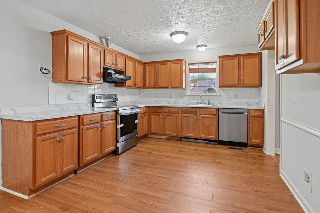 4740 Hammock Drive Murfreesboro TN 37128