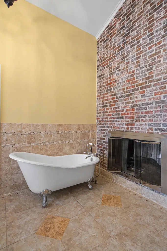 5032 Twin Lakes Drive Old Hickory TN 37138