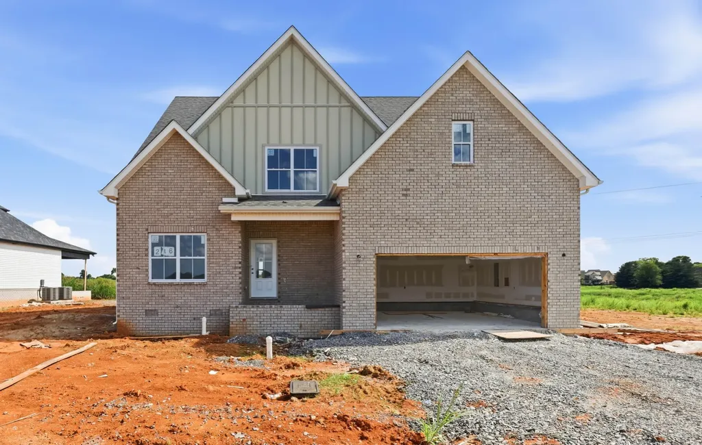 210 Low Plains Lane Clarksville TN 37043