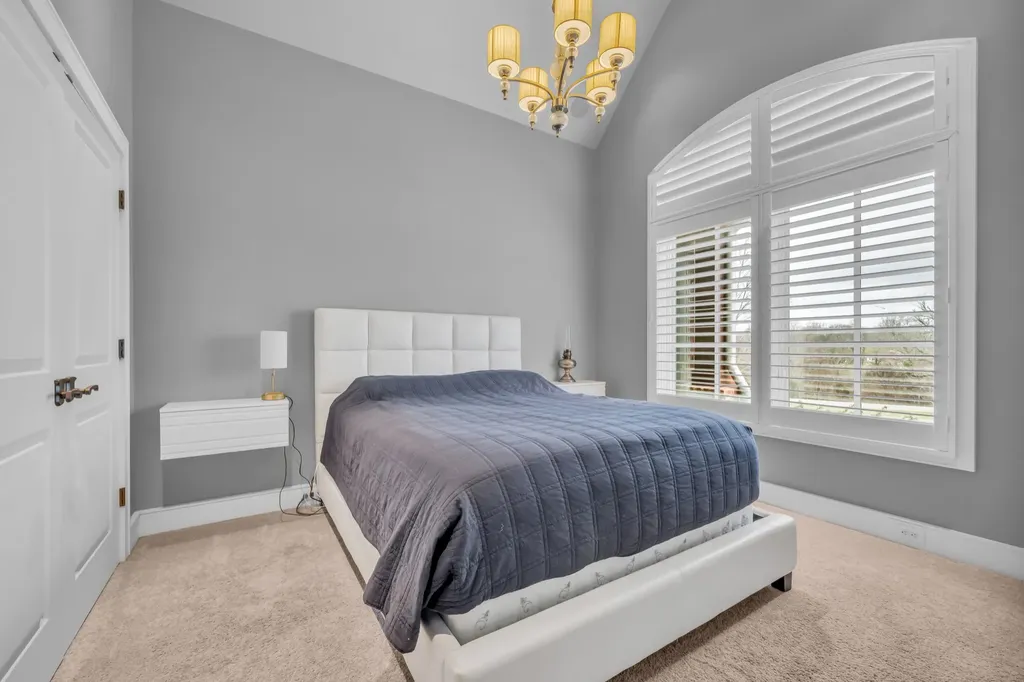 2080 Nashville Highway Columbia TN 38401