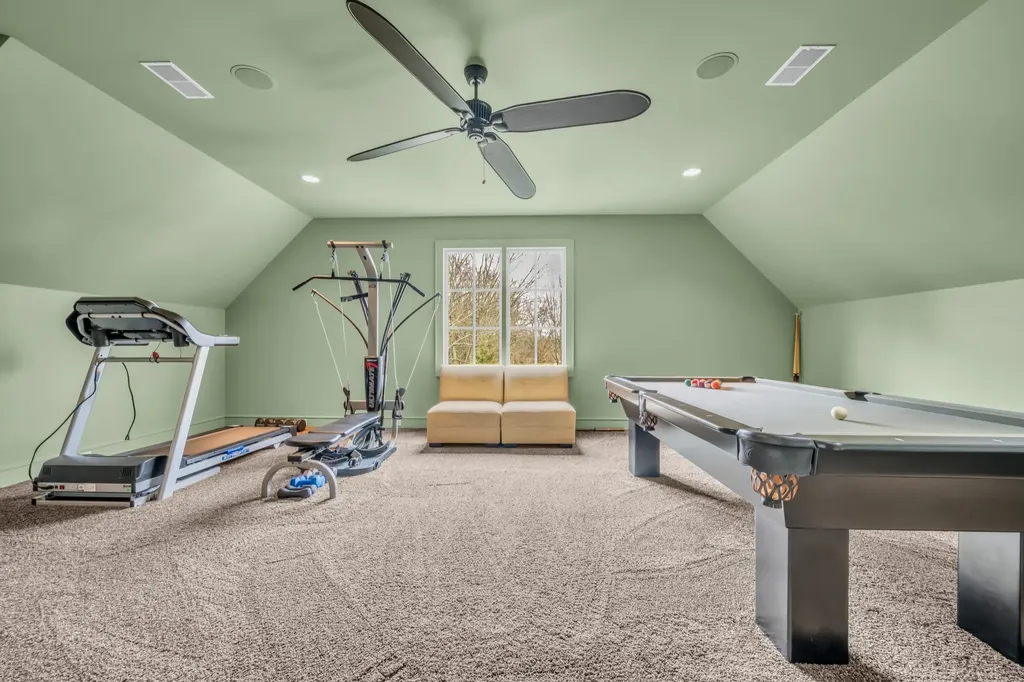 2080 Nashville Highway Columbia TN 38401