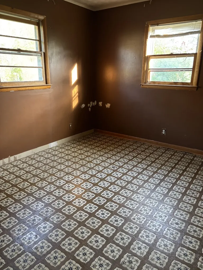 1711 N Grundy Quarles Highway Gainesboro TN 38562
