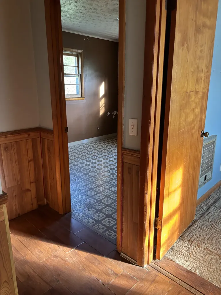 1711 N Grundy Quarles Highway Gainesboro TN 38562