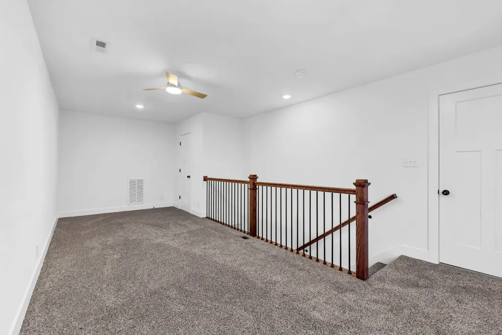 52 West Drive Clarksville TN 37040