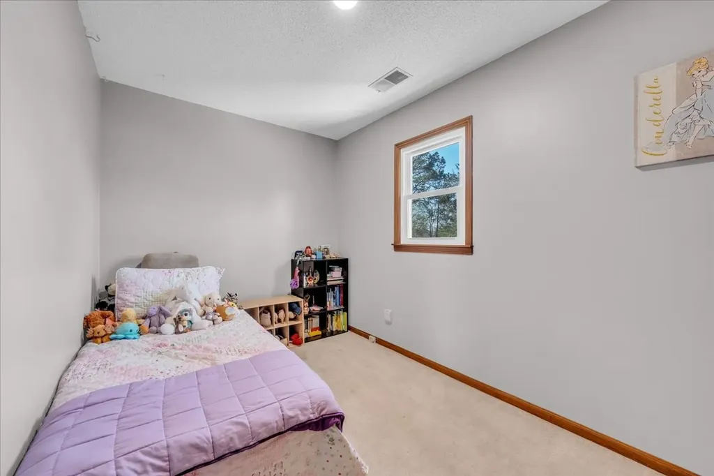 203 Twelve Oaks Road Tullahoma TN 37388