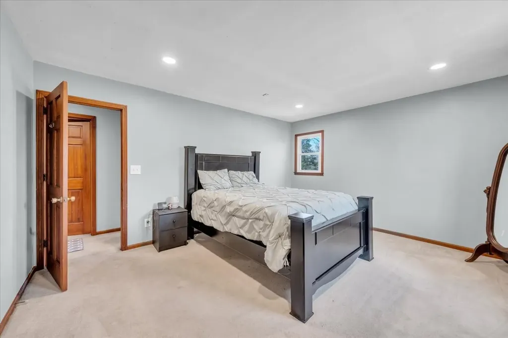 203 Twelve Oaks Road Tullahoma TN 37388