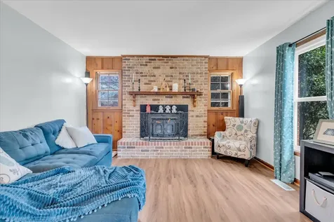 203 Twelve Oaks Road Tullahoma TN 37388