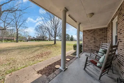 203 Twelve Oaks Road Tullahoma TN 37388