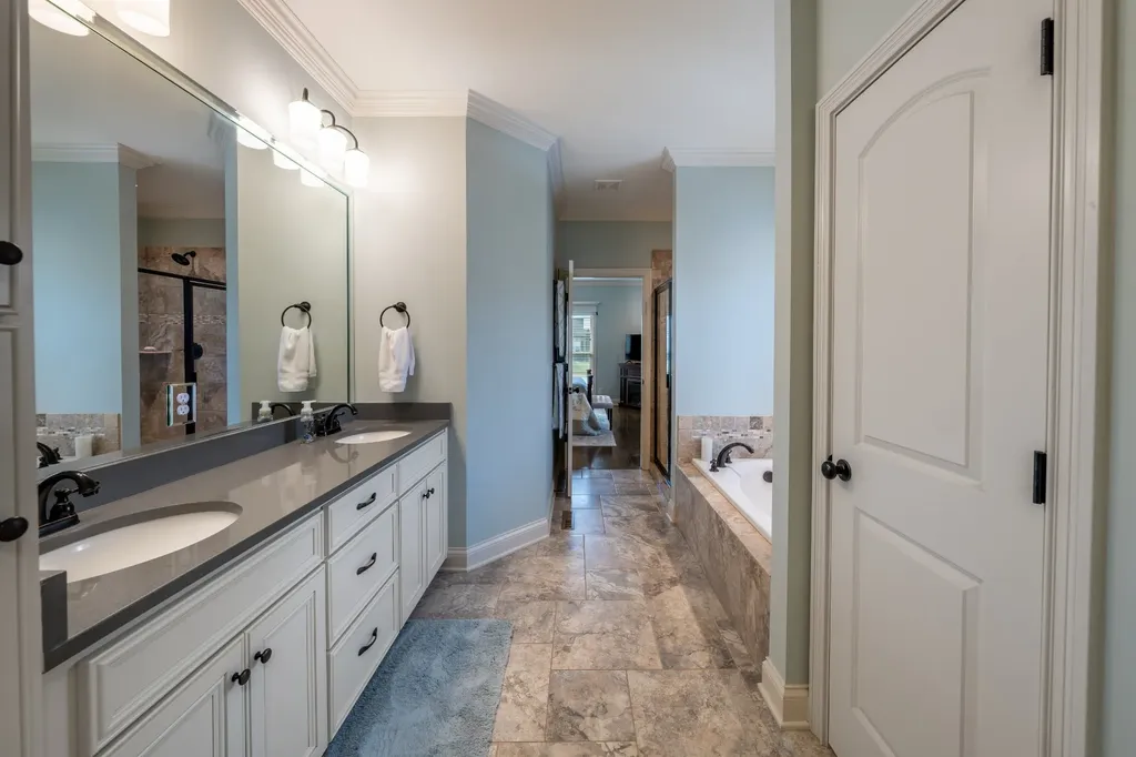 901 Larkspur Lane Lebanon TN 37087