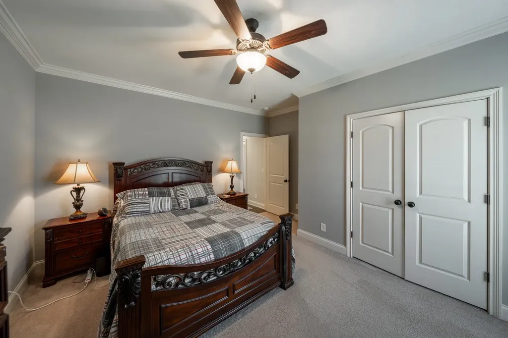 901 Larkspur Lane Lebanon TN 37087