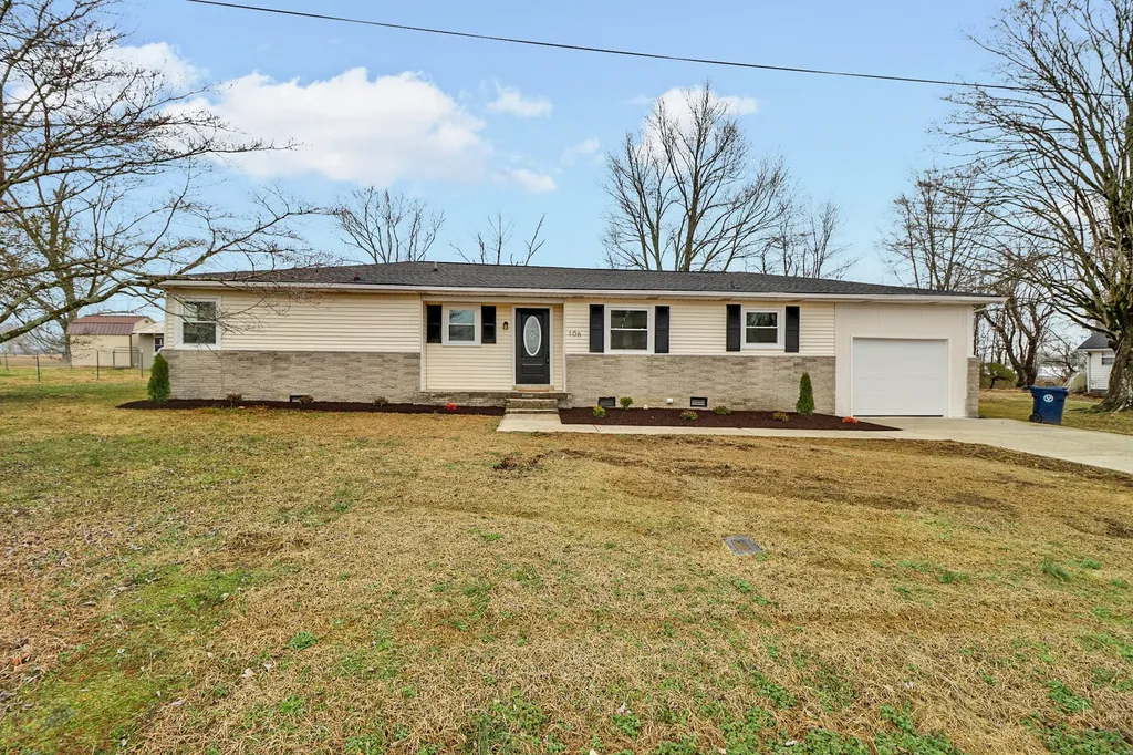 106 Dearman Street Smithville TN 37166