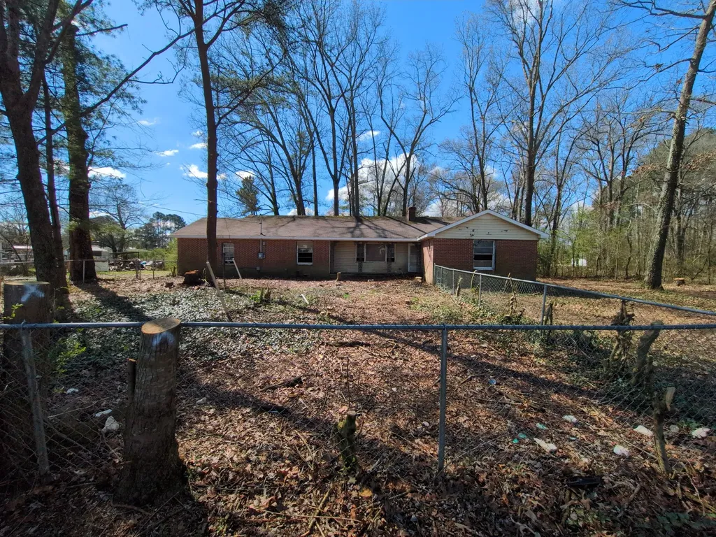 71 Oakwood Lane Tullahoma TN 37388