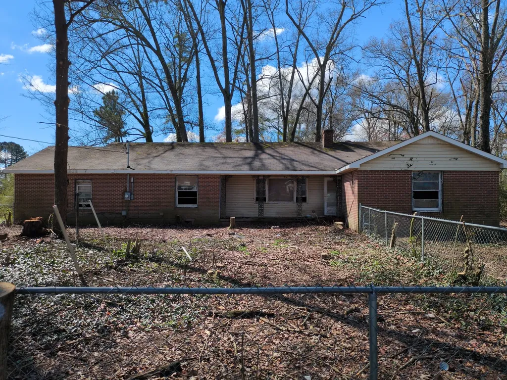 71 Oakwood Lane Tullahoma TN 37388