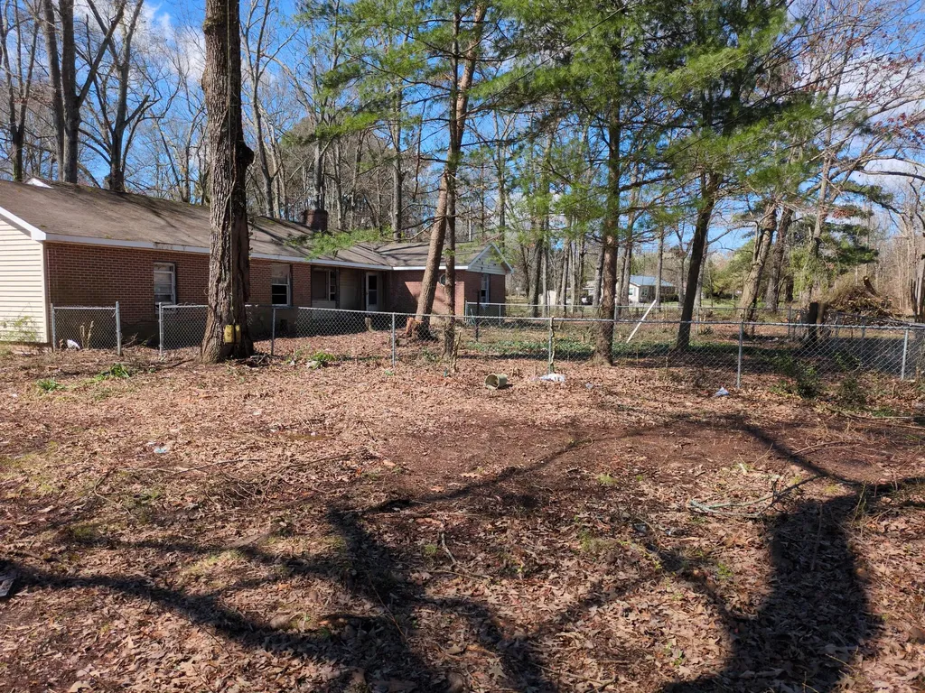 71 Oakwood Lane Tullahoma TN 37388