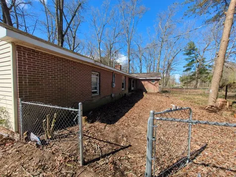 71 Oakwood Lane Tullahoma TN 37388