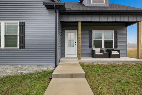 1159 Oak Grove Road Dickson TN 37055