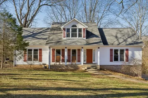 1728 Riverhaven Drive Adams TN 37010