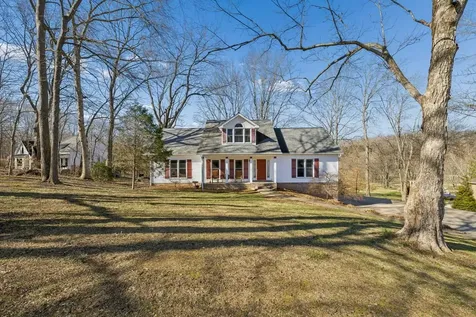 1728 Riverhaven Drive Adams TN 37010