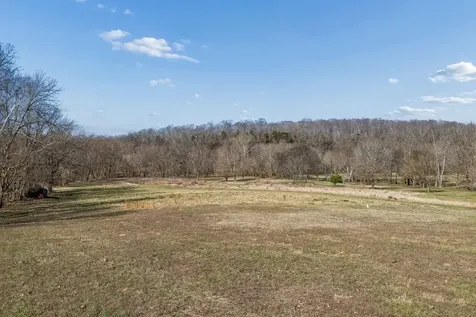 1728 Riverhaven Drive Adams TN 37010