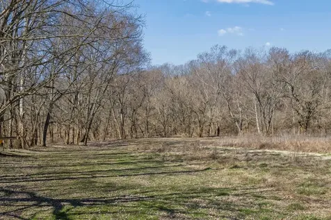 1728 Riverhaven Drive Adams TN 37010