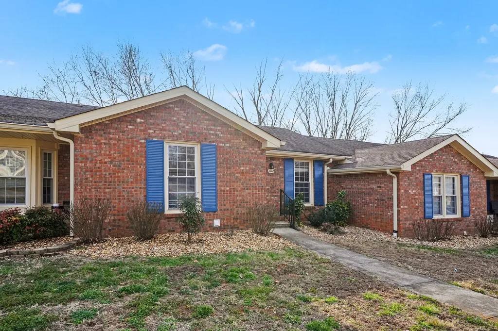 3072 Woody Lane Clarksville TN 37043