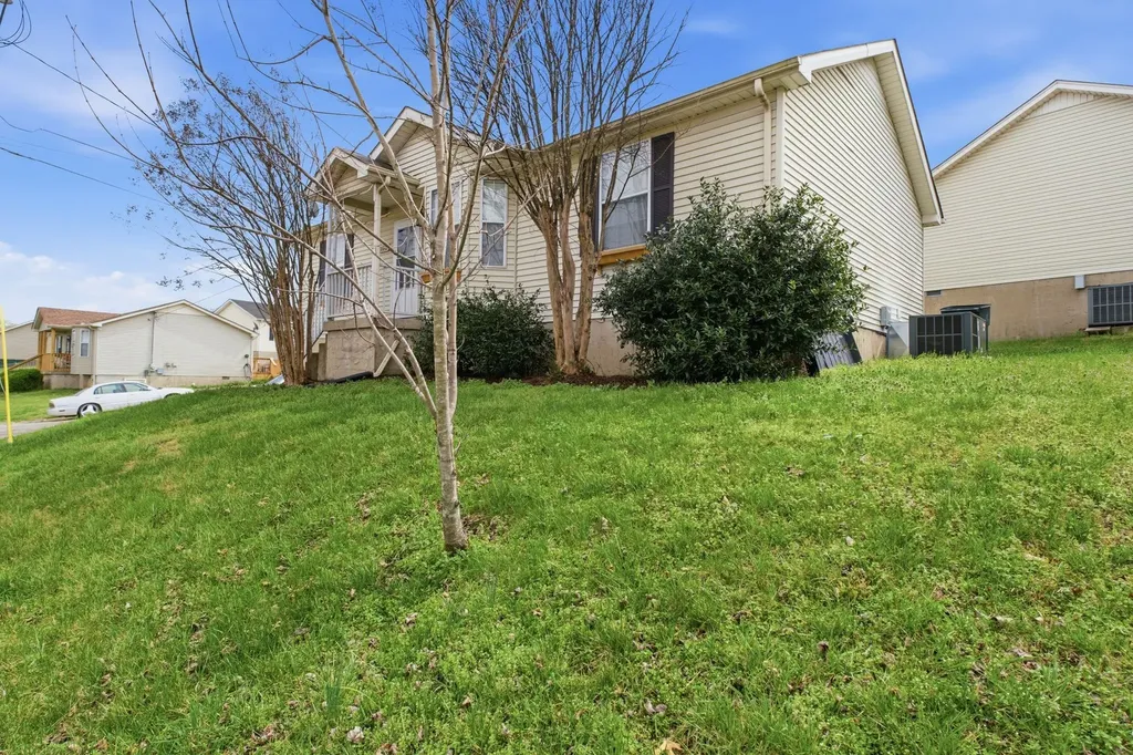 400 Shadetree Court Nashville TN 37207