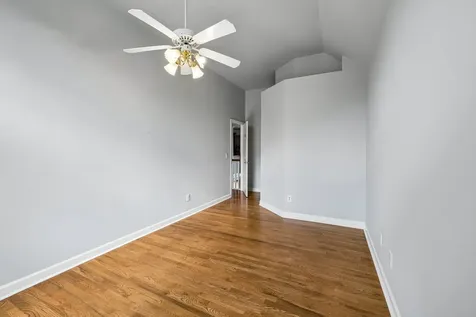2213 S Ashford Court Nashville TN 37214