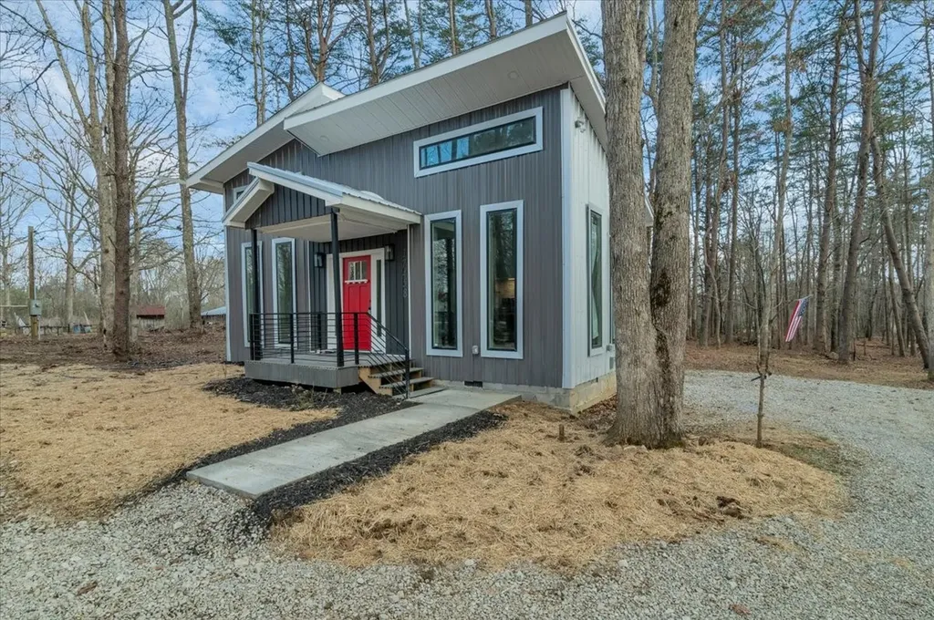 17458 Sr 50 Altamont TN 37301