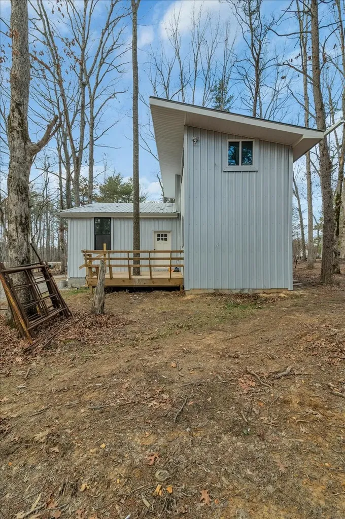 17458 Sr 50 Altamont TN 37301