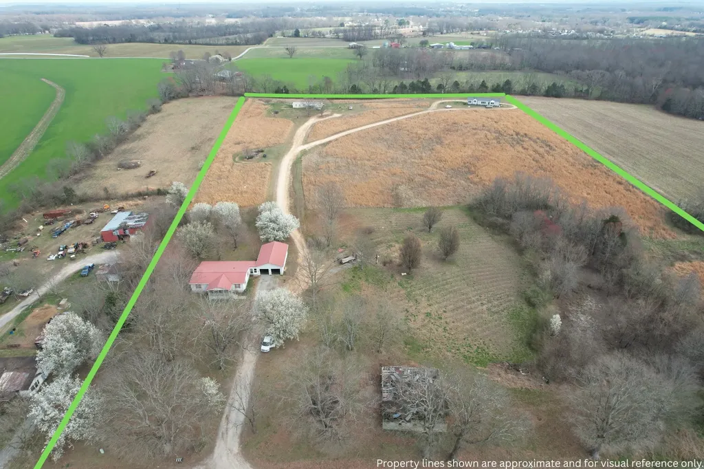 67 Lackey Road Kelso TN 37348
